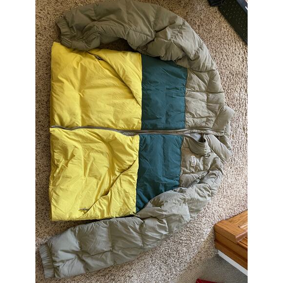 Marmot Mountain Works mens large puffer coat - Picture 1 of 4